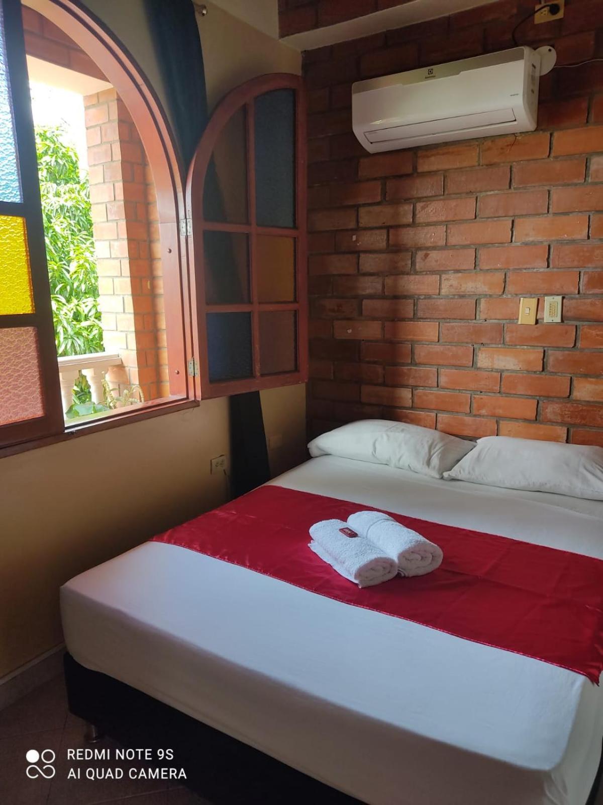 Hotel Boutique Los Gentiles Santa Fe de Antioquia Quarto foto